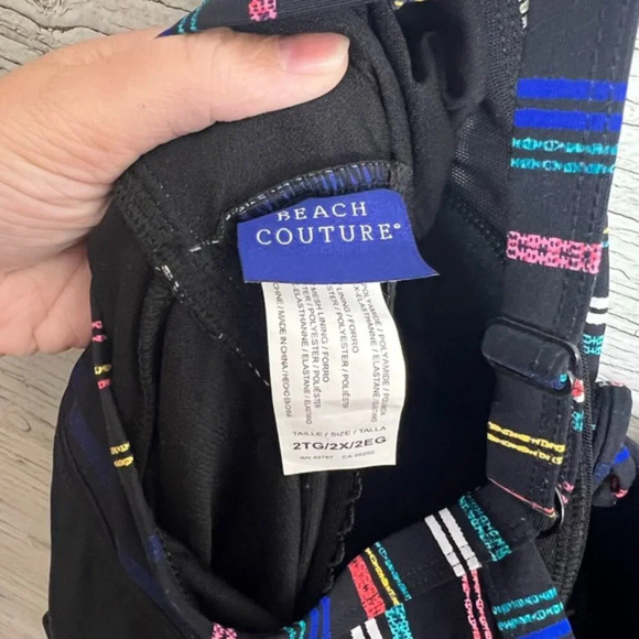 Beach couture swimsuit one piece black striped size 2x - Picture 4 of 9